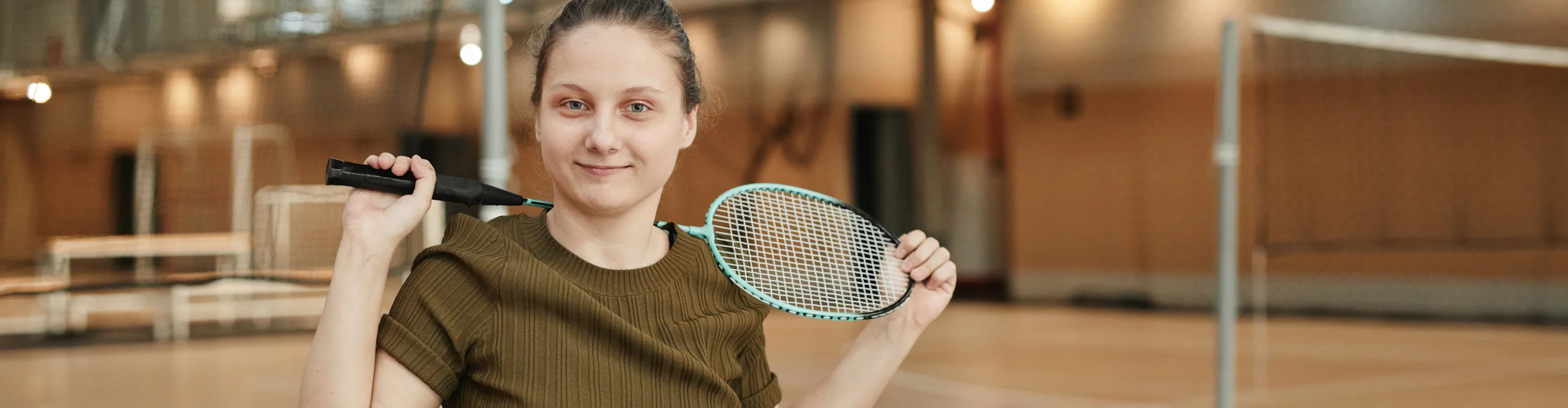 Badminton player in a wheelchair (woman)